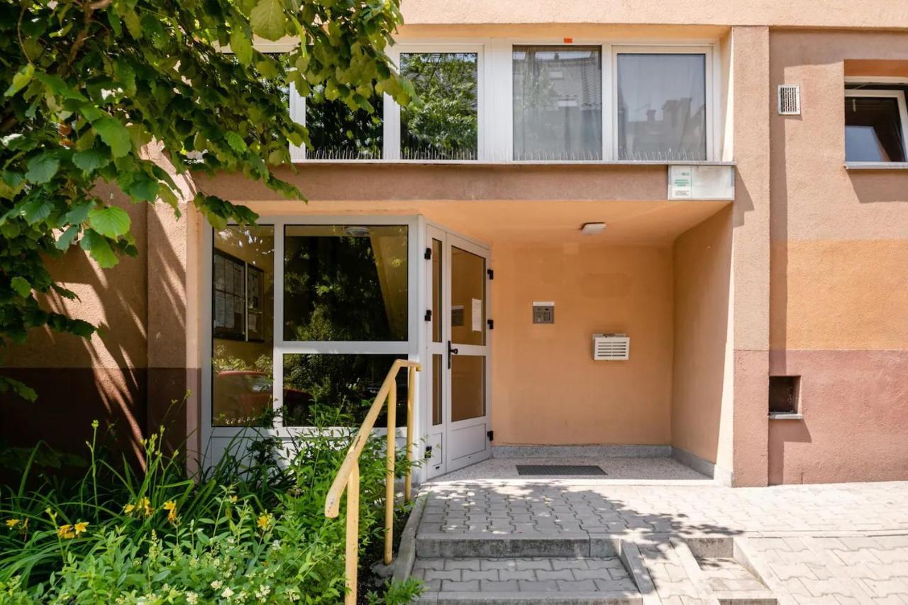 Apartament The Location In Cracow For Break *